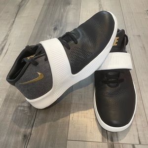 Nike SB50 Nike Ultra XT 'Black & Metallic Gold'
